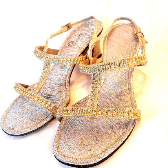 Ron's Hawaiian Women's Sandal Heel Metallic Rhinestone T-Strap Shoes 8.5 B - Picture 1 of 8